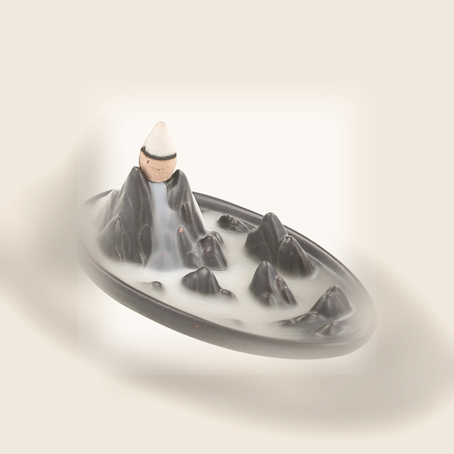 Qinvera guide visual for incense burner manual with a distinct editorial image matching the article topic.