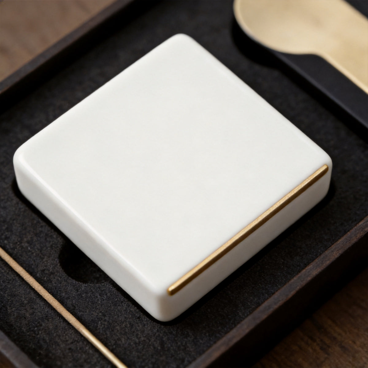 White Porcelain Seal-Incense Starter Set